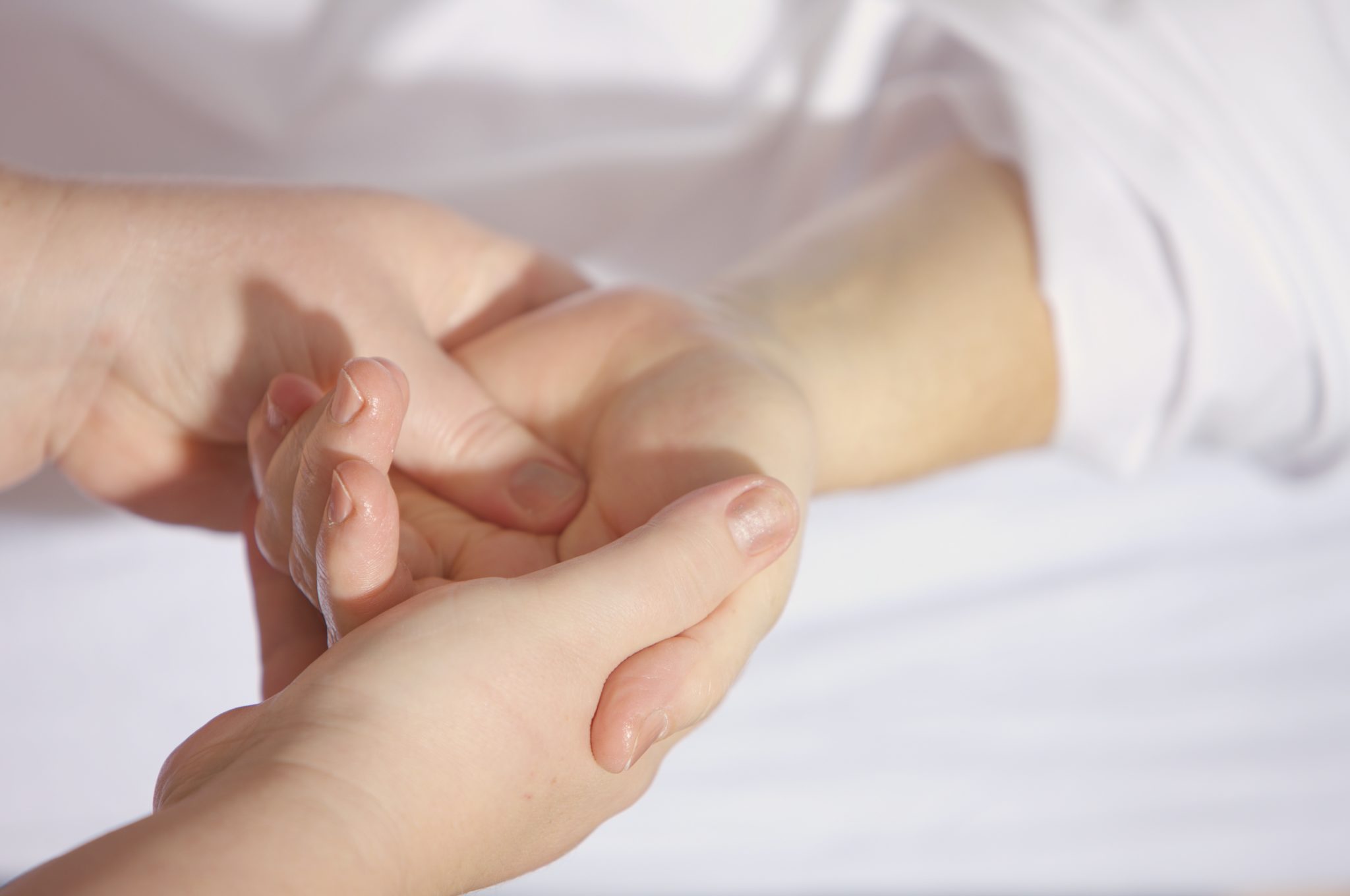 treatment finger keep hand 161477 - Ateliers de massage
